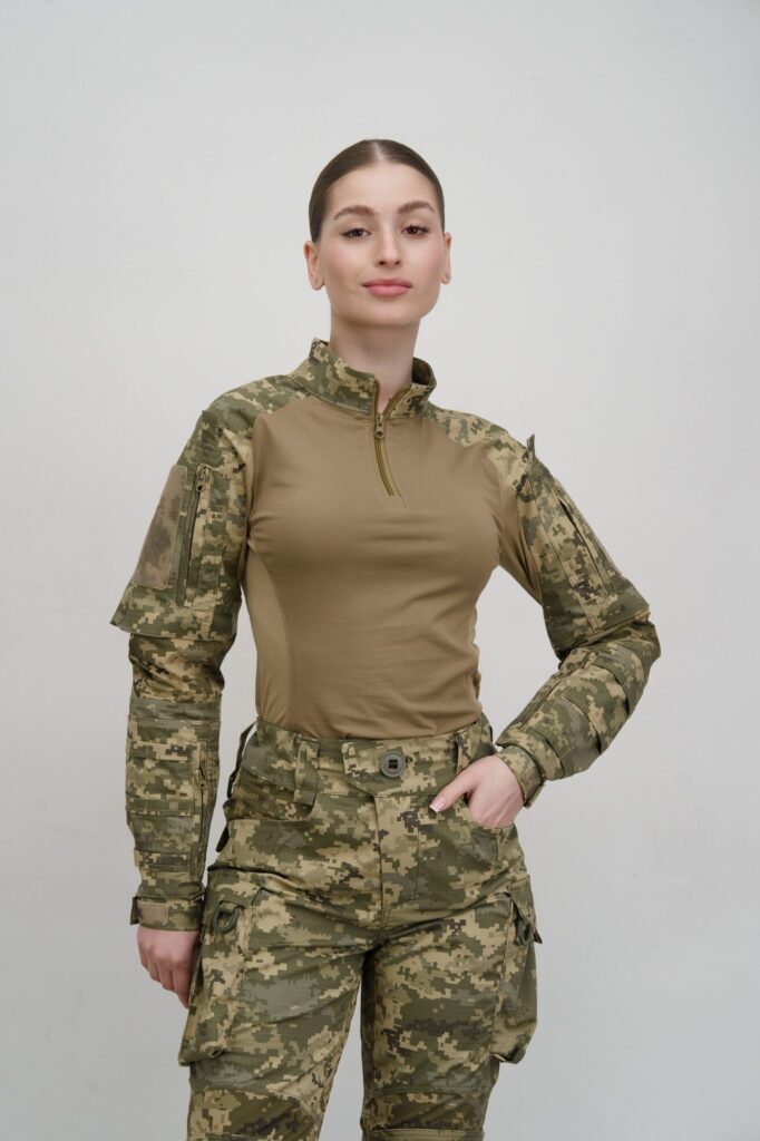 Жіноча бойова сорочка