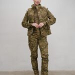 Жіноча жилетка