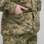 Жіноча жилетка