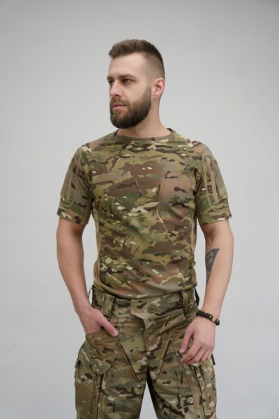 Чоловіча футболка
