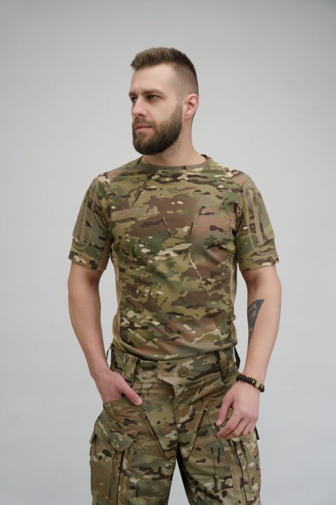 Чоловіча футболка
