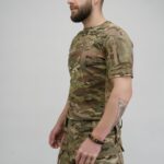 Чоловіча футболка