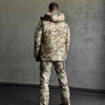 Чоловіча зимова куртка